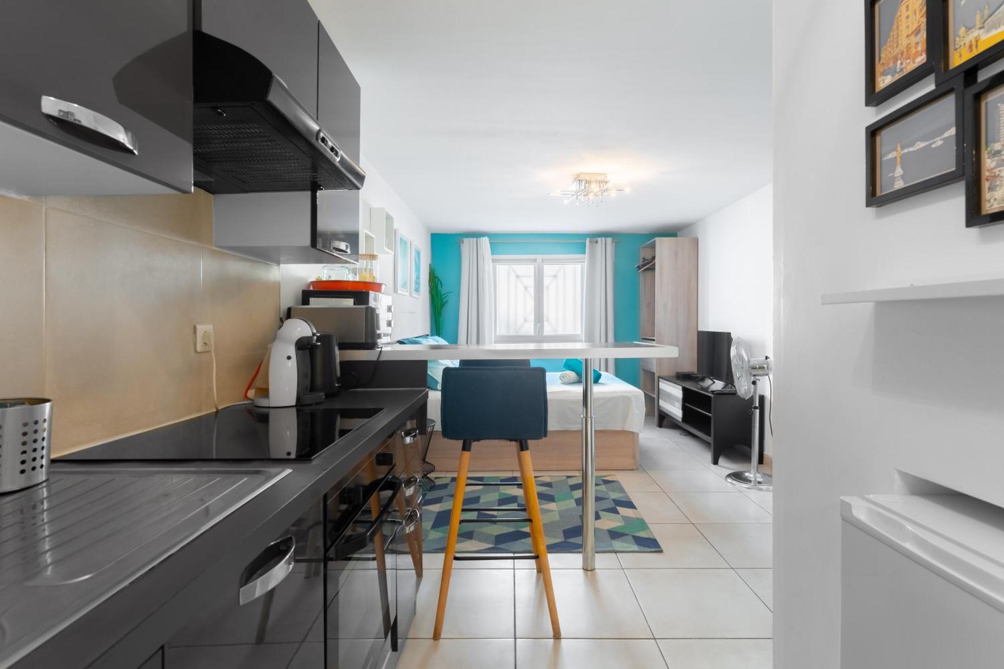 Pupat Apartment Marseille Bagian luar foto